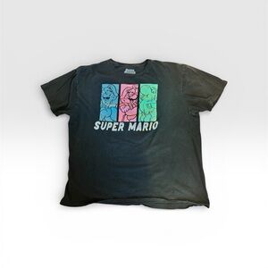Nintendo Super Mario Black Retro T-shirt XL 46/48